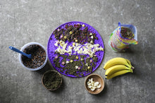 Load image into Gallery viewer, Likit Graze Maze: Il Tappetino da Leccare a Rilascio Lento per Cavalli shop del cavallo