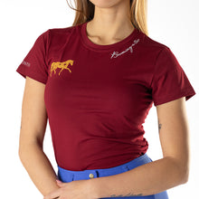 Load image into Gallery viewer, T-shirt da donna "Becoming a star" D·ISTINTO shop del cavallo