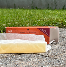 Carica l'immagine nel visualizzatore di Gallery, Belvoir tack conditioner soap step 2 Carr & Day & Martin shop del cavallo