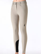 Carica l'immagine nel visualizzatore di Gallery, Pantaloni da donna a vita alta beige "Endrrakh" grip al ginocchio Equiline shop del cavallo