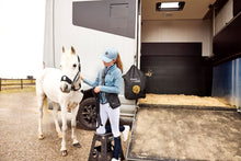 Carica l'immagine nel visualizzatore di Gallery, Borsa piccola unisex "KLhedley" Kingsland shop del cavallo