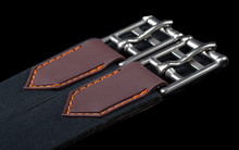 Carica l'immagine nel visualizzatore di Gallery, Sottopancia marrone a caramella sagomato "eSapphire" eQuick shop del cavallo