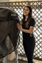 Load image into Gallery viewer, T-shirt da donna per allenamento &quot;KLHanna&quot; blu Kingsland shop del cavallo
