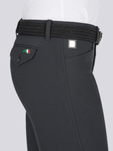 Load image into Gallery viewer, Pantaloni da uomo modello &quot;Grafton&quot; con toppa al ginocchio Equiline shop del cavallo
