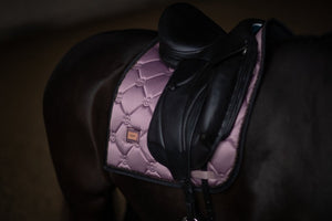 Sottosella da dressage Anemone Equestrian Stockholm shop del cavallo