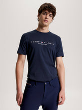 Carica l&#39;immagine nel visualizzatore di Gallery, T-shirt da uomo &quot;Willamsburg&quot; blu Tommy Hilfiger shop del cavallo

