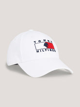 Load image into Gallery viewer, Cappellino &quot;Montereal&quot; waterproof bianco Tommy Hilfiger shop del cavallo
