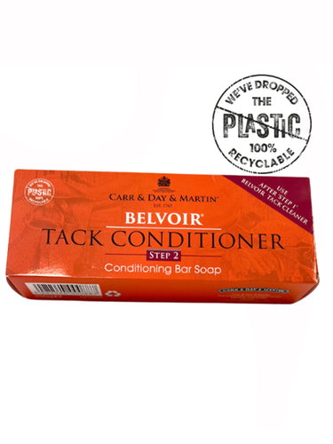 Belvoir tack conditioner soap step 2 Carr & Day & Martin shop del cavallo