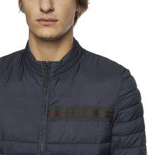 Carica l&#39;immagine nel visualizzatore di Gallery, Giubbotto da uomo Red Stripe CT Team shop del cavallo
