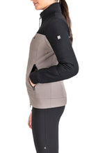 Carica l&#39;immagine nel visualizzatore di Gallery, Softshell Nabel donna Deep sand shop del cavallo
