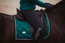 Load image into Gallery viewer, sottosella da dressage verde emerald equestrian stckholm shop del cavallo
